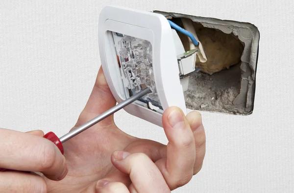 When DIY Isn’t Enough: Trusting Experts for Electrical Repairs